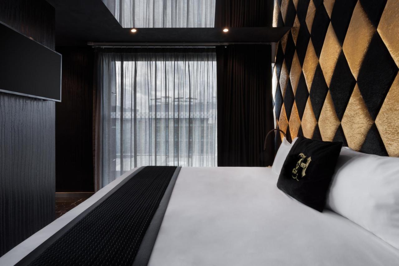 H & - Adults Only Hotel